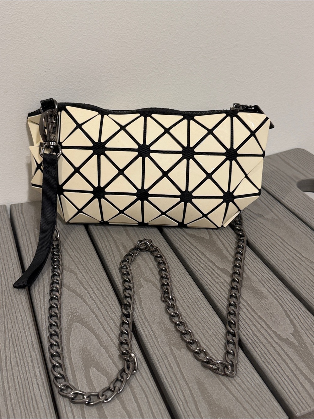 Geometric Cream & Black Crossbody Bag with Chain Strap